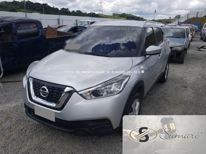 NISSAN KICKS 18/18