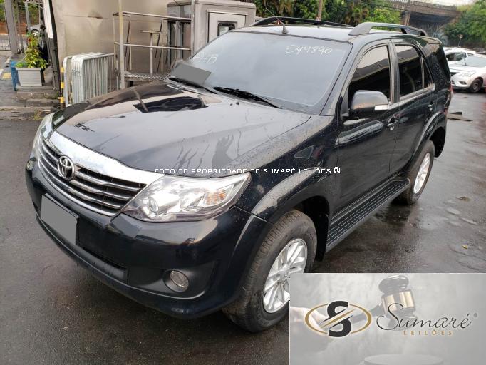 TOYOTA HILUX SW4 12/12