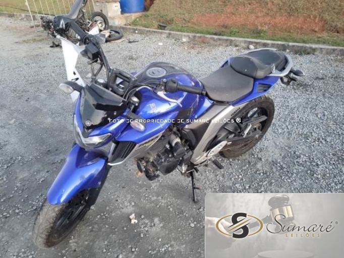 YAMAHA FAZER 250 21/21