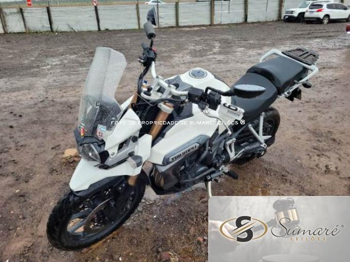 TRIUMPH TIGER EXPLORER 15/15