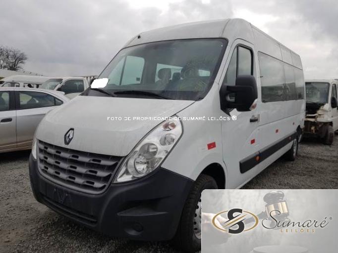 RENAULT MASTER MINIBUS 19/19