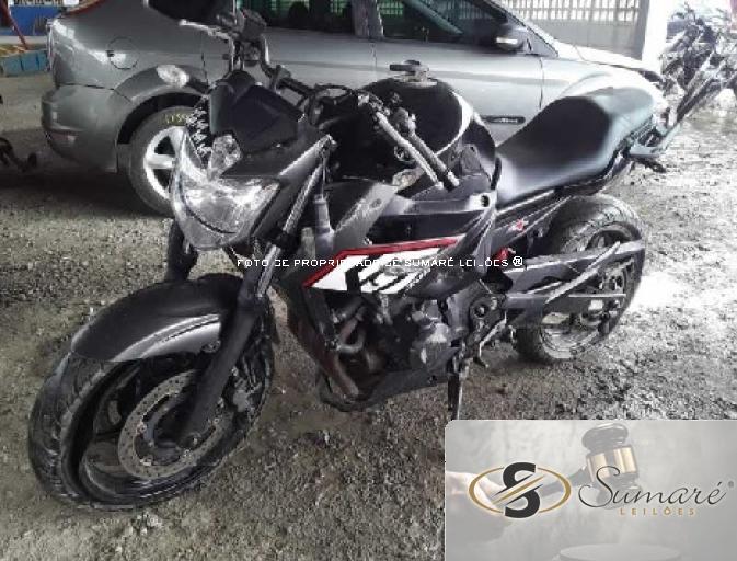 YAMAHA XJ6 13/13