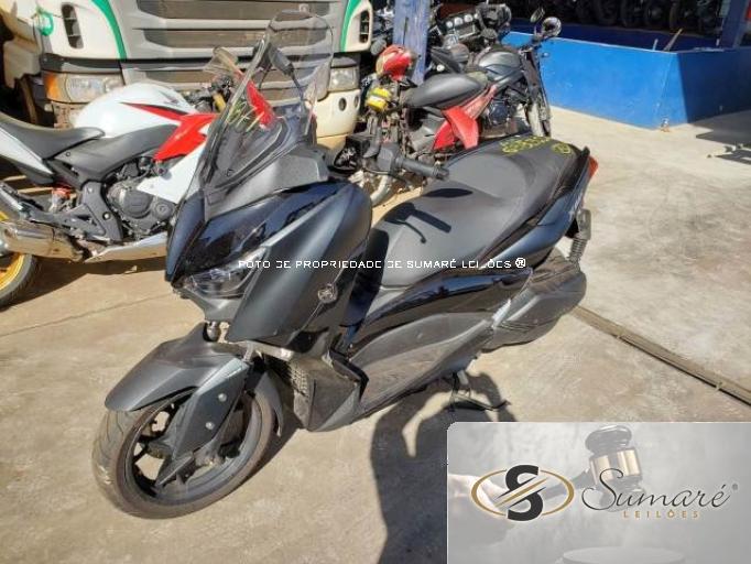 YAMAHA XMAX 250 22/22