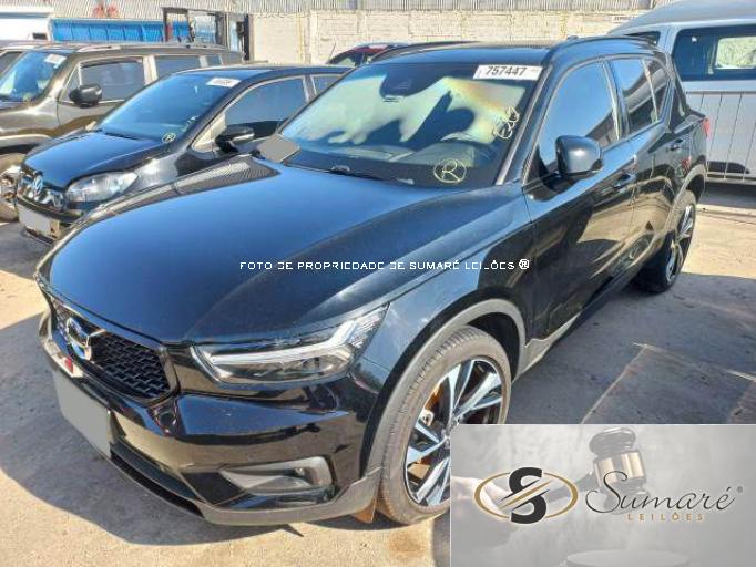 VOLVO XC40 19/20