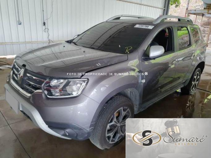 RENAULT DUSTER 21/21