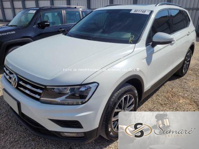 VOLKSWAGEN TIGUAN 20/20