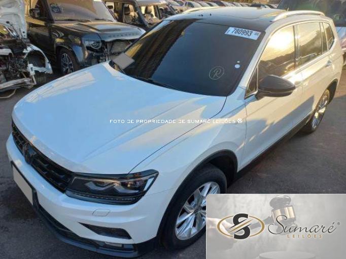 VOLKSWAGEN TIGUAN 18/18