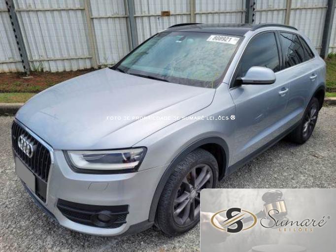 AUDI Q3 15/16 