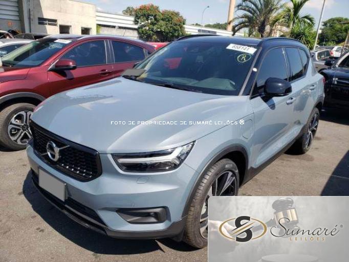 VOLVO XC40 21/21