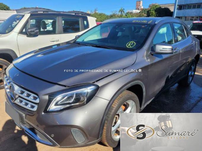 MERCEDES BENZ CLASSE GLA 19/19