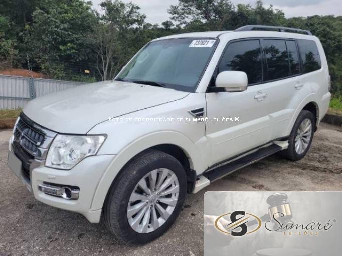 MITSUBISHI PAJERO FULL 18/19