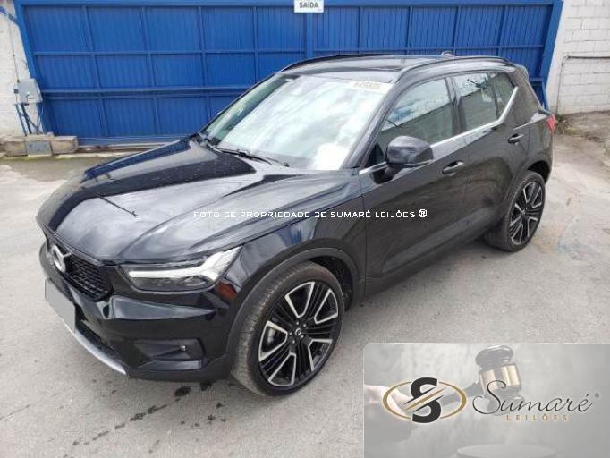 VOLVO XC40 19/20 VOLVO XC40 19/20