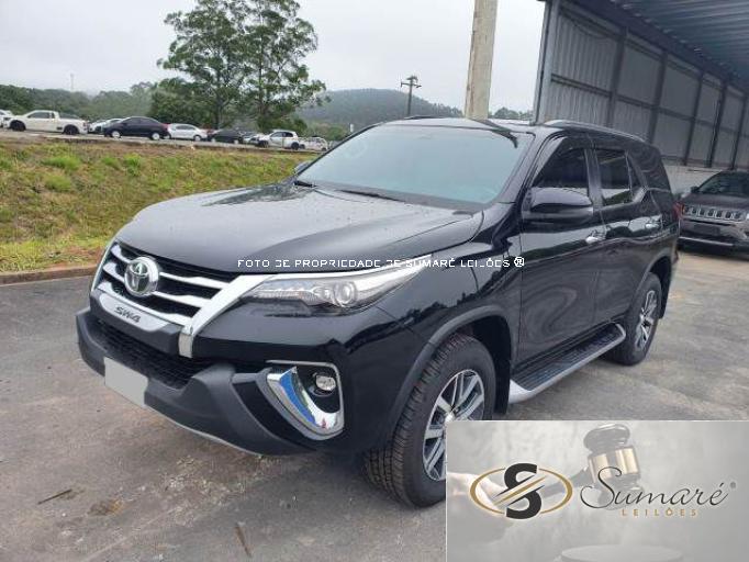 TOYOTA HILUX SW4 20/20