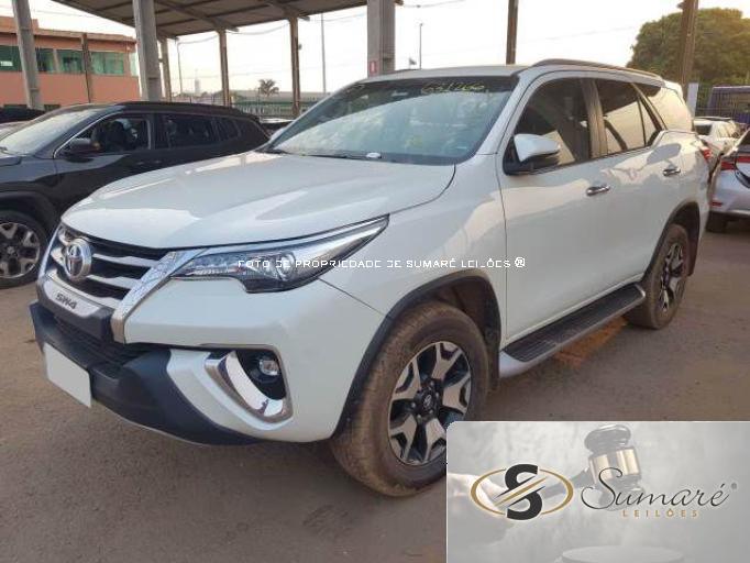 TOYOTA HILUX SW4 18/19